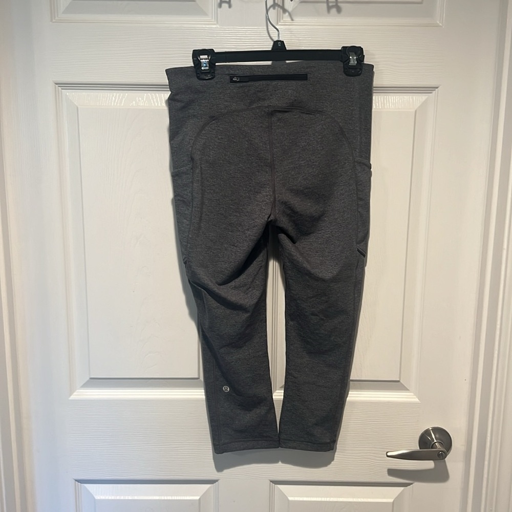 Lululemon Speed Up Crop 21” - Picture 4 of 9